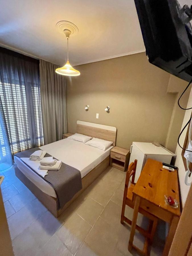 Afrodite Beach Neoi Poroi Dış mekan fotoğraf
